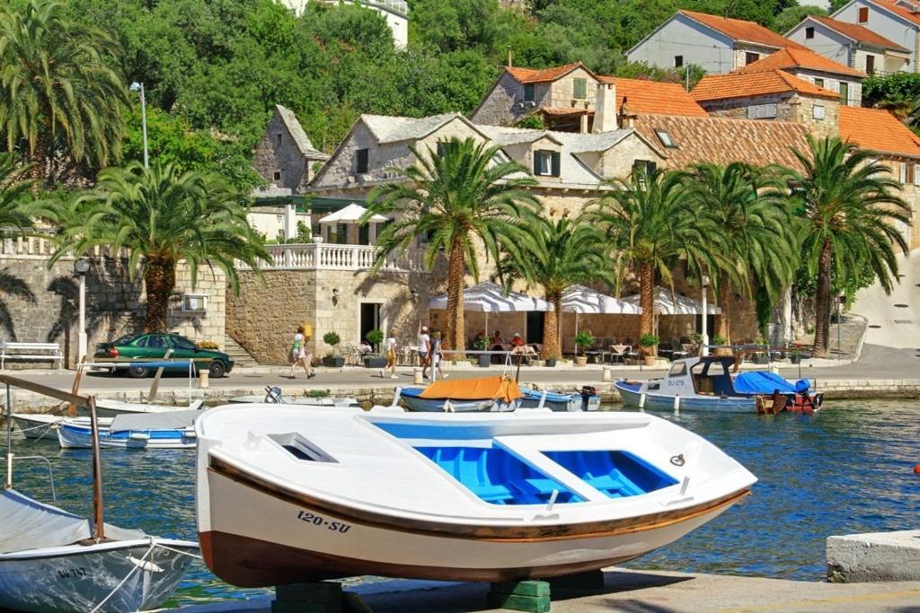 Vila Marija Supetar Buitenkant foto